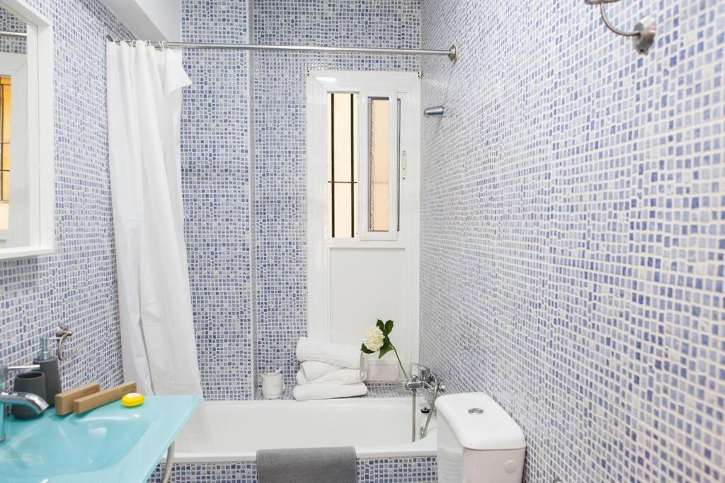 Zona 1 Santa Cruz Parking Privado Apartment Seville Exterior photo